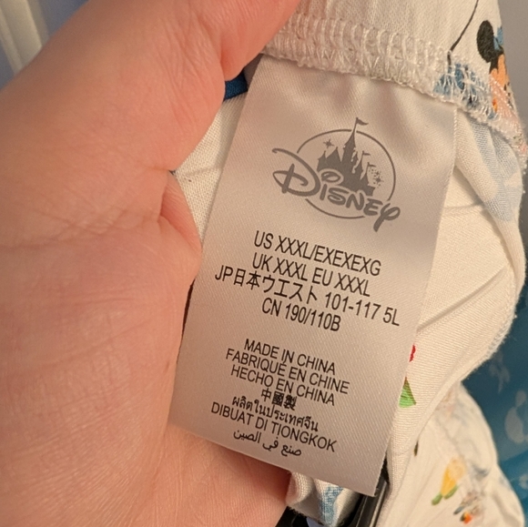 Disney bundle - Picture 3 of 5